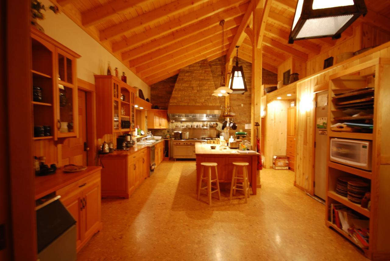 Bear Claw Lodge Kispiox Eksteriør billede