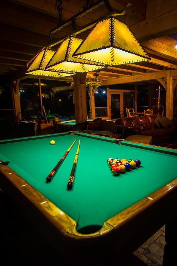 Bear Claw Lodge Kispiox Eksteriør billede