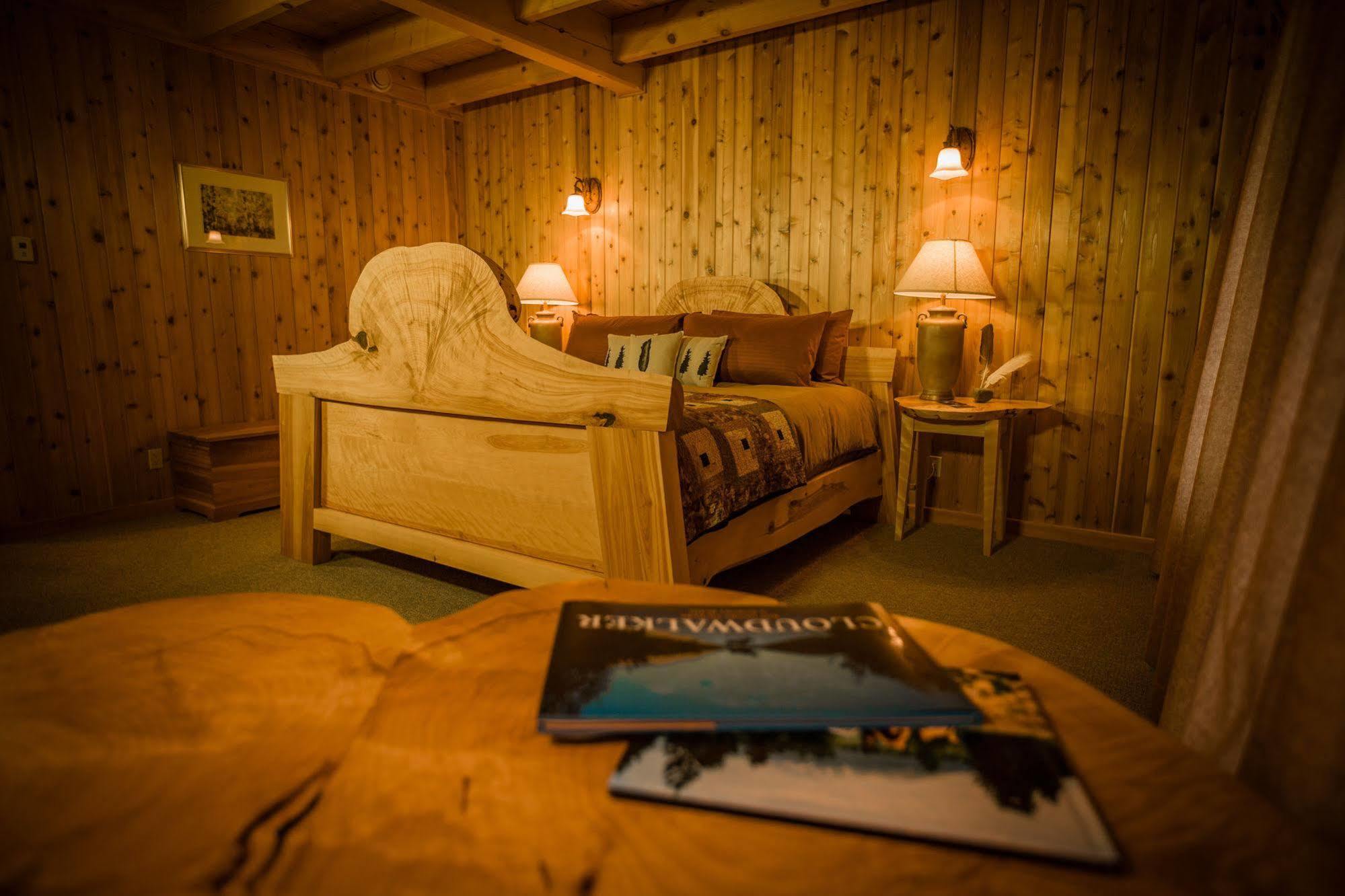 Bear Claw Lodge Kispiox Eksteriør billede