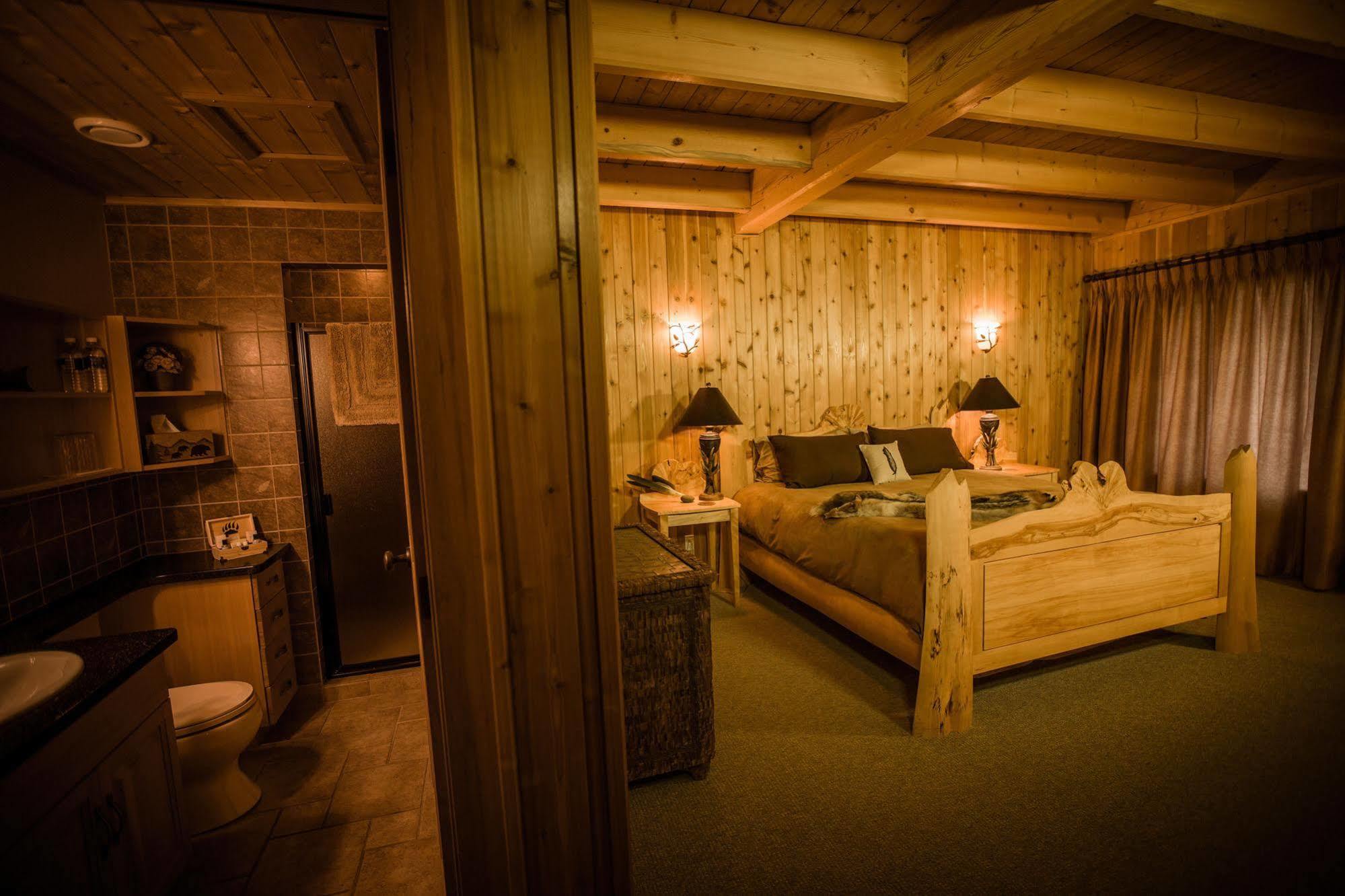 Bear Claw Lodge Kispiox Eksteriør billede