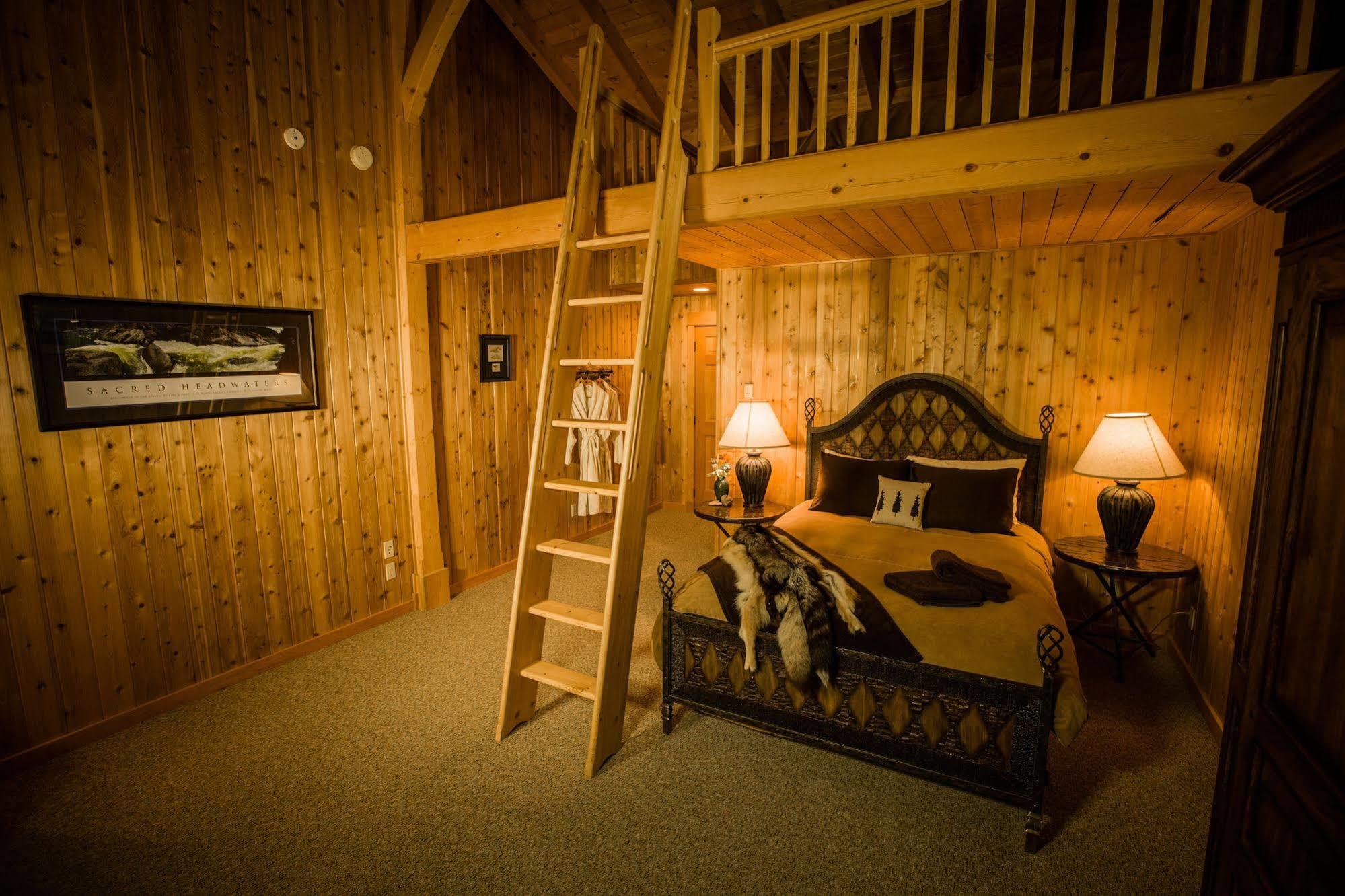 Bear Claw Lodge Kispiox Eksteriør billede